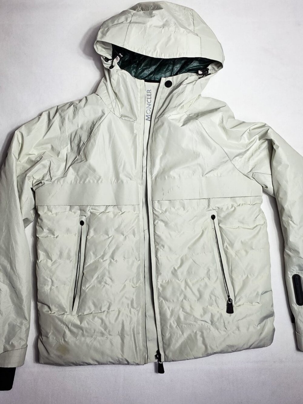 1 Moncler Grenoble Technical Hooded Ski Jacket Off-White Grey Luxury Snow Brand